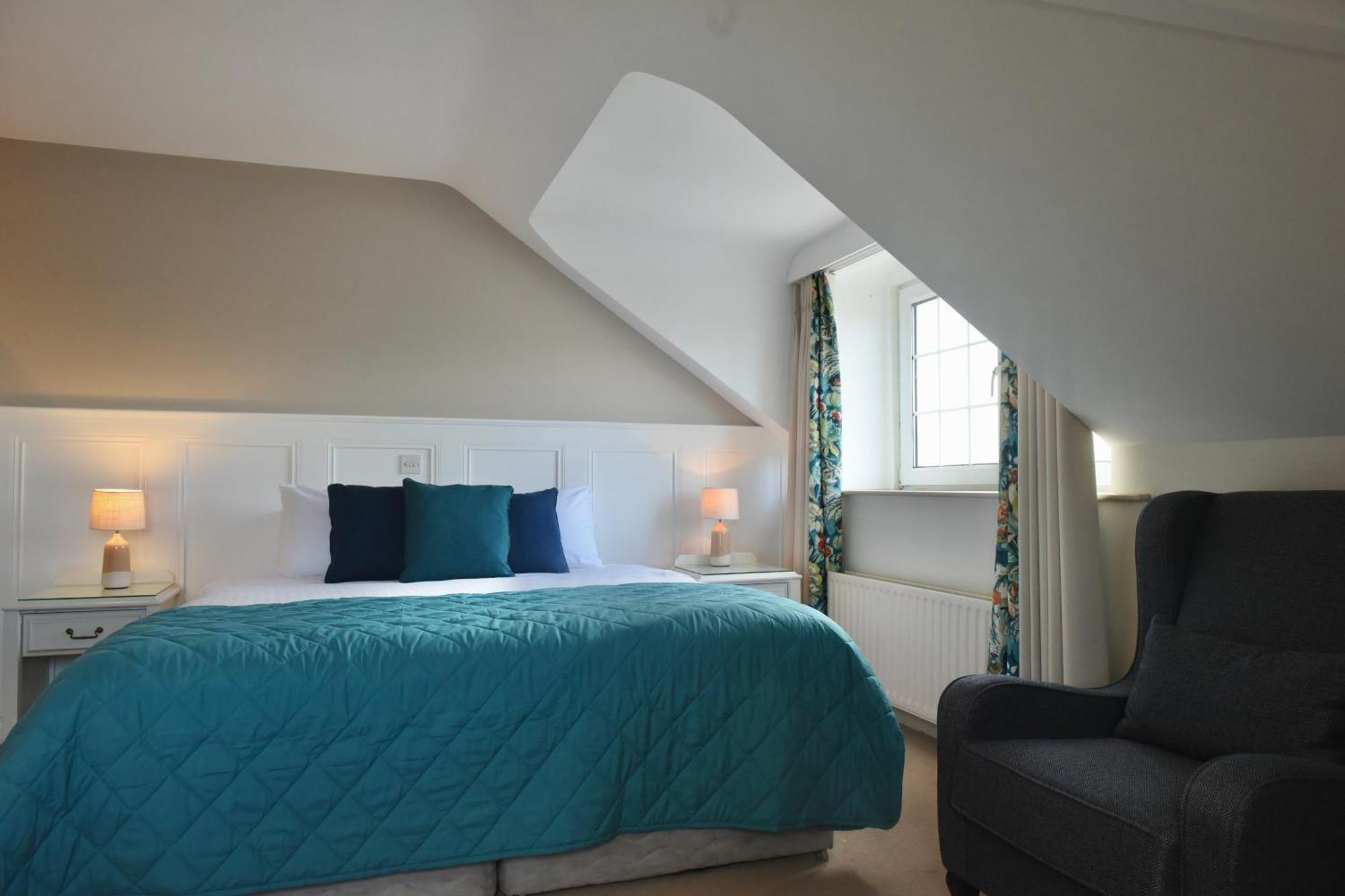 The Lough & Quay Accommodation Town Centre Warrenpoint Exterior photo