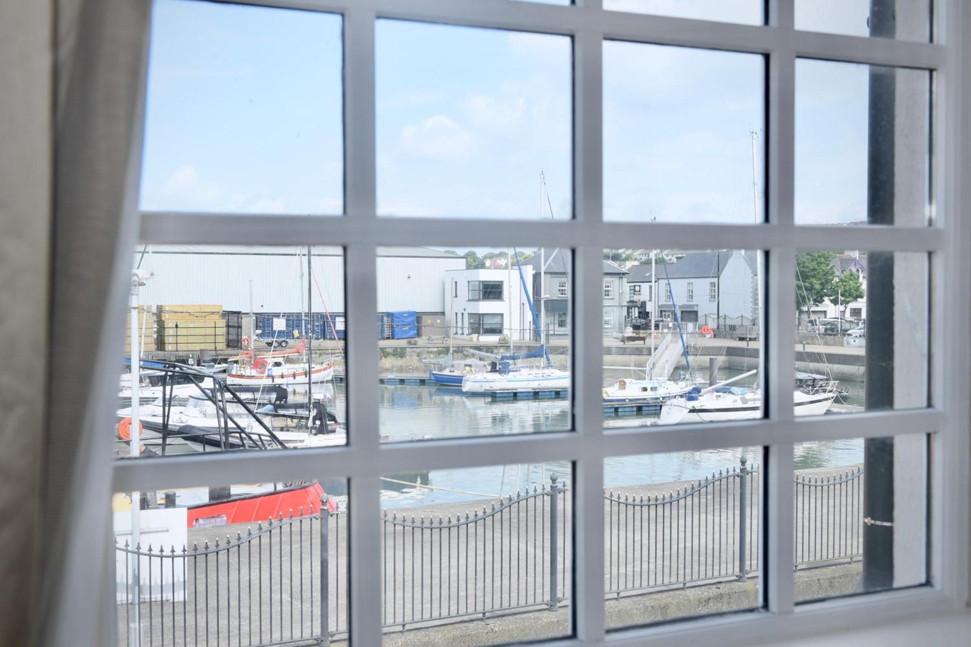 The Lough & Quay Accommodation Town Centre Warrenpoint Exterior photo